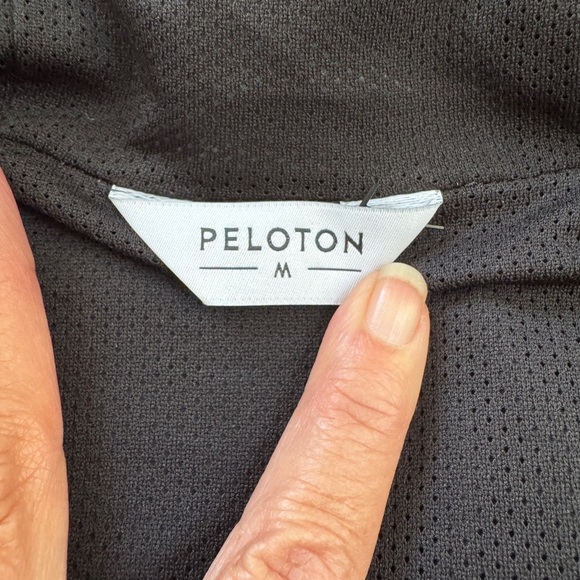 PELOTON Windbreaker Light Spring Jacket, Black, Size M, FA121 $118 RETAIL! - Picture 7 of 7